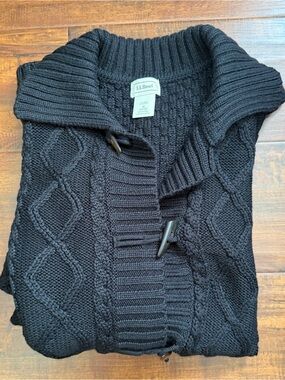 L.L. Bean Black Cable Toggle Shawl Wool Blend Sweater Cardigan Size Medium